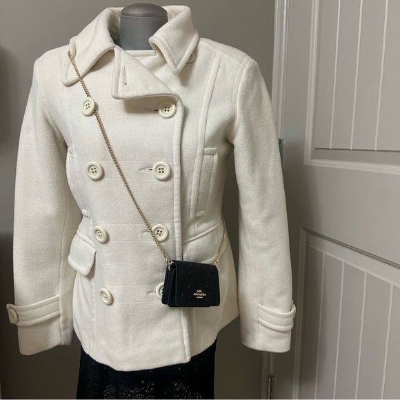 Brand New Coach Wallet with chain - Picture 9 of 11